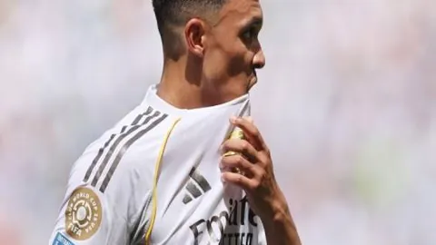 西乙保级关键战：大乐透期号专家质合推荐，前区十码预测高胜率